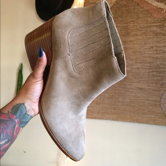 1. State Camel Colored “Jemore” Booties, size 11M - Picture 14 of 16